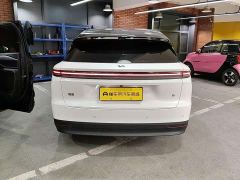 Li Auto i6 Two-Wheel Drive Standard - ფოტო 8