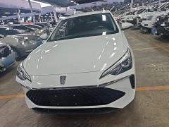 Roewe SAIC MG i5 1.5L CVT Luxury - photo 2