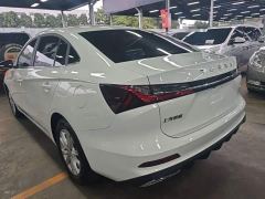 Roewe SAIC MG i5 1.5L CVT Luxury - photo 4