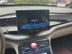 BYD Qin PLUS DM-i Champion Edition 1.5L 55km Leading Edition - ფოტო 17
