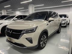Wuling Xingchen 2.0L DHT Electric Speed Edition - фото 1