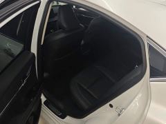 Toyota Camry Hybrid 2.0HG Radiance Edition - ფოტო 11
