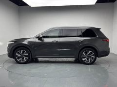 Li Auto ONE Extended Range 6-Seater - ფოტო 4