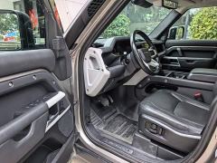 Land Rover Defender 110 3.0T P400 XS - photo 4