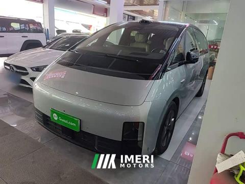 2025 Li Auto MEGA Home Family Edition