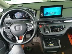 Honda Elysion 2.0L e:HEV Luxury Prestige Edition - ფოტო 9
