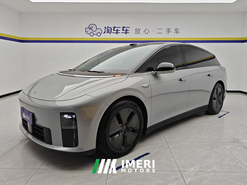 Li Auto i6 RWD Edition - ავტომობილი ჩინეთიდან