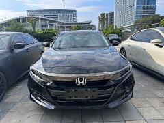 Honda Accord 260TURBO Luxury Edition - фото 2