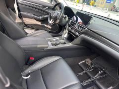 Honda Accord 260TURBO Luxury Edition - фото 8