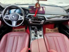 BMW 5 Series Facelift 525Li M Sport Package - ფოტო 6