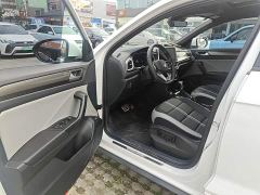 Volkswagen T-ROC Tanyue 300TSI DSG FWD Chenguang Edition - фото 15