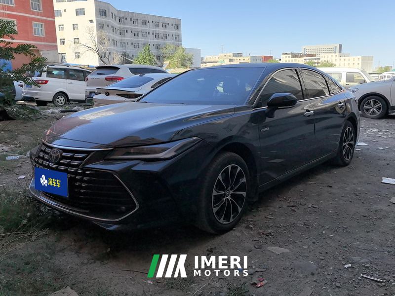 Toyota Avalon Dual-Engine 2.5L Luxury Edition - ავტომობილი ჩინეთიდან