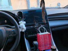 Toyota Avalon Dual-Engine 2.5L Luxury Edition - ფოტო 17