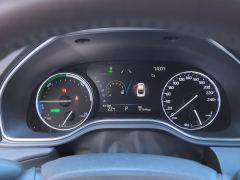 Toyota Avalon Dual-Engine 2.5L Luxury Edition - ფოტო 20