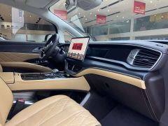 Denza D9 DM-i 980 Four-Wheel Drive Premium - photo 17