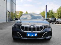 BMW 5 Series 525Li M Sport Package - ფოტო 2