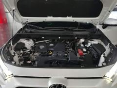 Toyota RAV4 2.0L CVT FWD Fashion Plus - фото 19