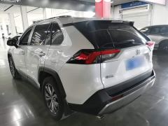 Toyota RAV4 2.0L CVT FWD Fashion Plus - фото 4