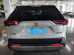 Toyota RAV4 2.0L CVT FWD Fashion Plus - фото 5