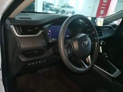 Toyota RAV4 2.0L CVT FWD Fashion Plus - фото 9