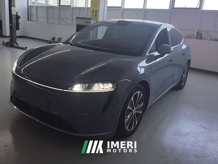 Luxeed Zhiji R7 Extended Range 251km Max - ავტომობილი ჩინეთიდან