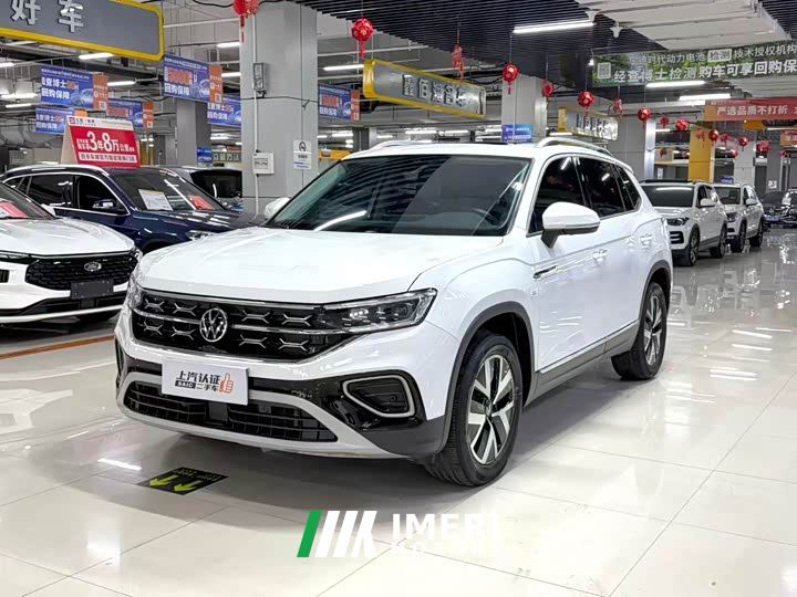 Volkswagen Taos 330TSI FWD Luxury Plus Advanced Edition - автомобиль из Китая