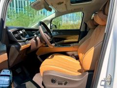 Denza D9 DM-i 1.5T 103km Luxury Version 7 - photo 5