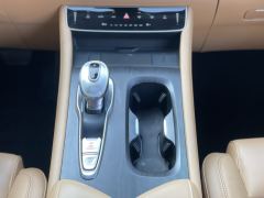 Voyah Dreamer PHEV version 1.5T 236km Ultra-Long Range Prestige Edition 7-seater - ფოტო 10