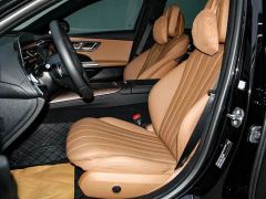 Mercedes-Benz E-Class E 300 L Luxury - photo 8