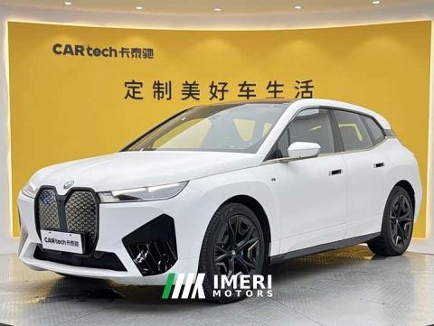 2022 BMW iX M60