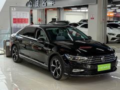 Volkswagen Magotan 2 Million Units Commemorative Edition 330TSI DSG Leading Version - photo 1