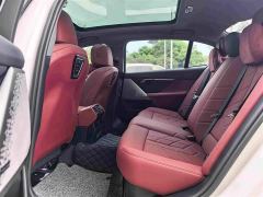 BMW 5 Series 530Li Premier M Sport Package - ფოტო 10