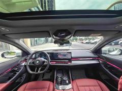 BMW 5 Series 530Li Premier M Sport Package - ფოტო 12