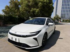 Toyota Corolla Dual-Engine 1.8L Elite Edition - photo 1