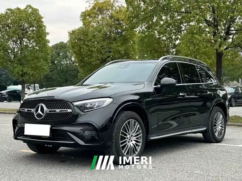Mercedes-Benz GLC 300 L 4MATIC Dynamic 5-Seater