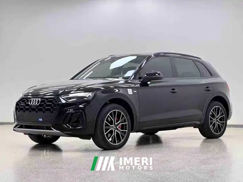 Audi Q5L 45 TFSI Luxury Sport - автомобиль из Китая