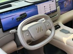 IM Motors Zhiji LS8 66 Ultra Luxury Six-Seater - photo 4