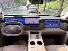 IM Motors Zhiji LS8 66 Ultra Luxury Six-Seater - photo 9