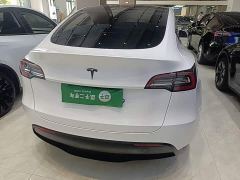 Tesla Model Y Facelift Rear-Wheel Drive - photo 5