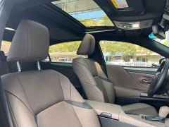 Lexus ES 200 Premium Edition - ფოტო 13