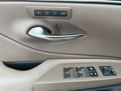 Lexus ES 200 Premium Edition - ფოტო 20