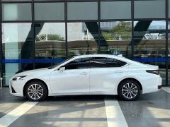 Lexus ES 200 Premium Edition - ფოტო 7