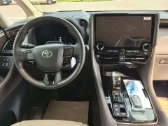 Toyota Alphard Hybrid 2.5L Premium Gold Edition - photo 15