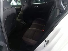 Volvo XC40 B3 Smart Remote Luxury Edition - ფოტო 16
