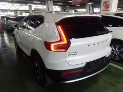 Volvo XC40 B3 Smart Remote Luxury Edition - ფოტო 4