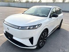 Dongfeng eπ008 Six-Seat Pure Electric Family Comfort Edition - photo 1