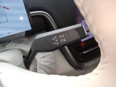 Dongfeng eπ008 Six-Seat Pure Electric Family Comfort Edition - photo 13