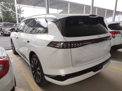 Dongfeng eπ008 Six-Seat Pure Electric Family Comfort Edition - photo 4