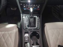 Volkswagen Magotan 2 Million Units Commemorative Edition 330TSI DSG Luxury - photo 13