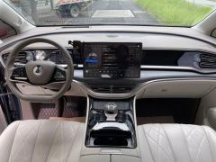 Denza D9 DM-i 970 4WD Flagship Edition - ფოტო 6